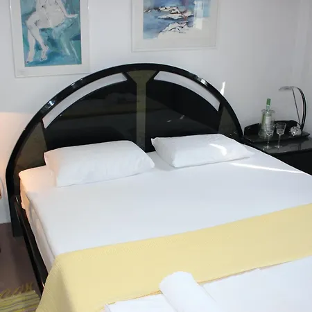 Art.villa.nike Apartman Kínira