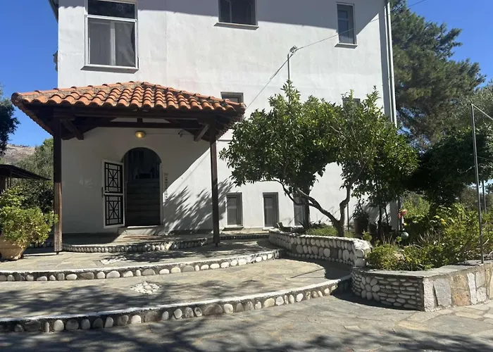 Art.villa.nike Koinira