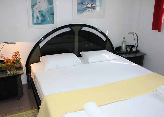 Art.villa.nike Apartment Koinira