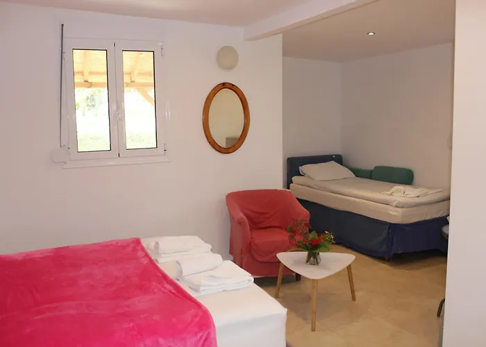 Art.villa.nike Koinira